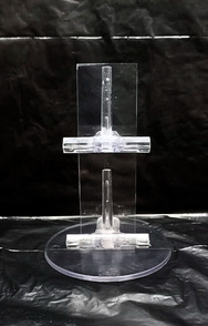 Kit 10 Expositor de mesa em Acrilico para 2 Oculos ODS2CTP Cristal Medidas_9x9x12 CM