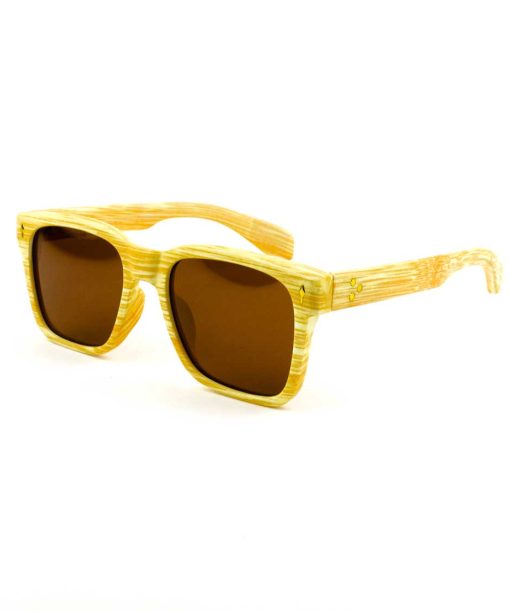 oculos de sol atacado