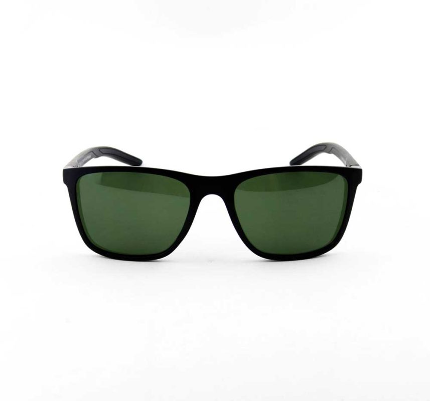 oculos sol atacado